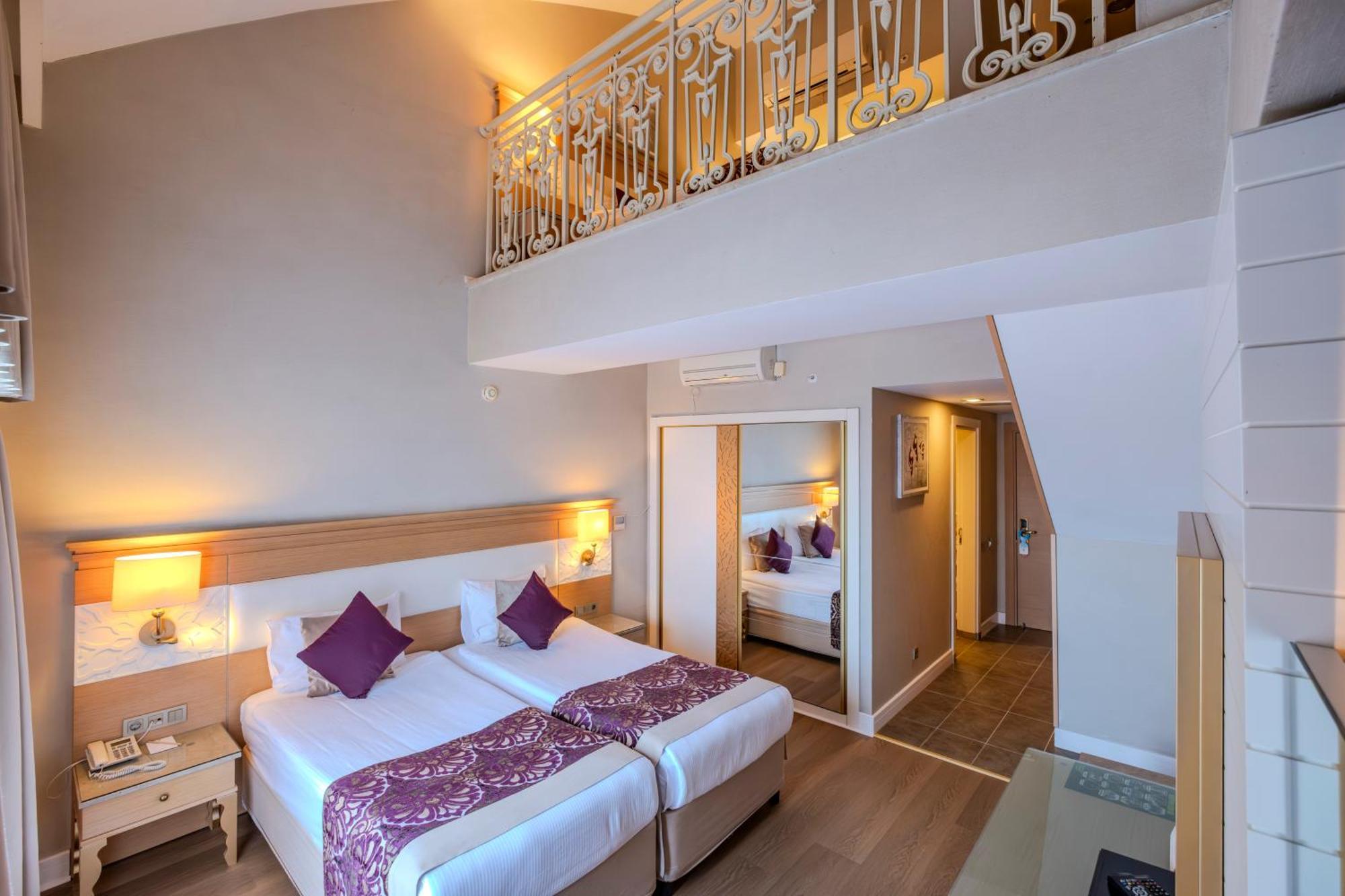 Villa Side Residence Екстериор снимка