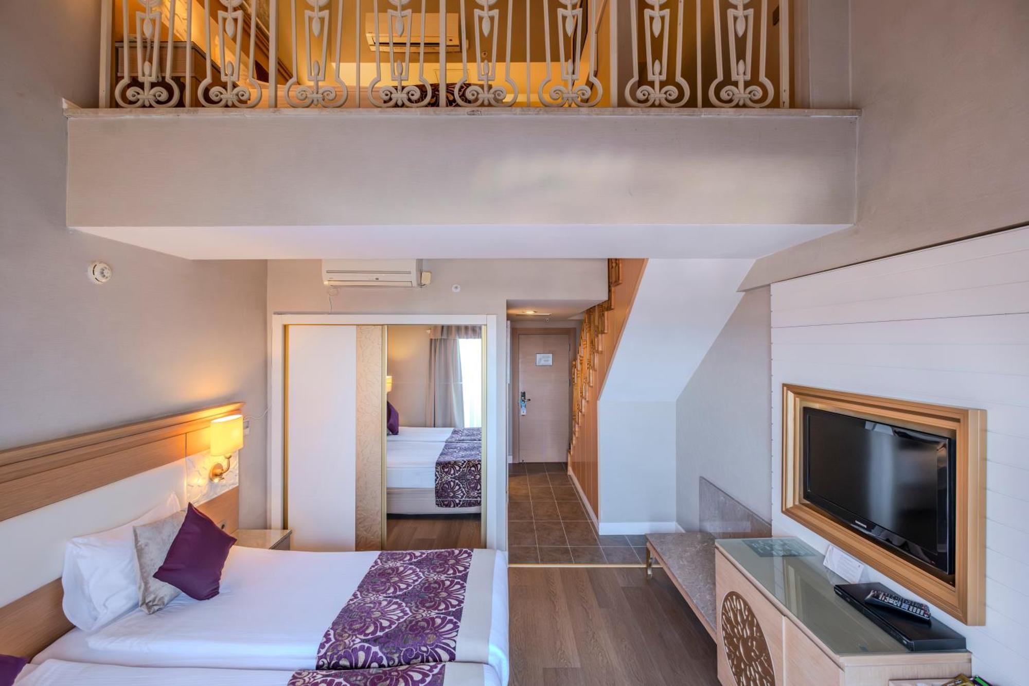 Villa Side Residence Екстериор снимка